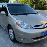 Toyota Sienna 2009 из Китая