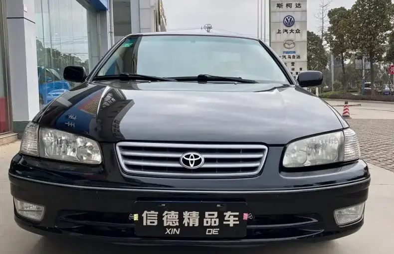 Toyota Camry 2001 из Китая