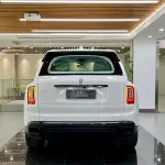 Rolls-Royce Cullinan 2024 из Китая