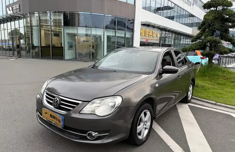 Volkswagen Bora 2010 из Китая