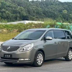 Buick GL8 2013 из Китая