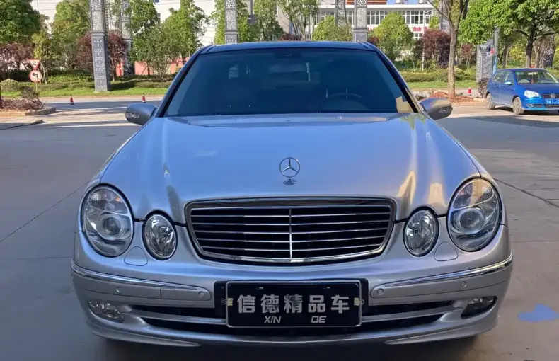 Mercedes-Benz E-Class 2006 из Китая
