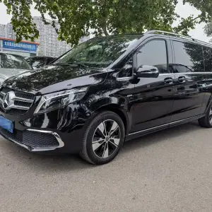 Mercedes-Benz V-Class 2023 из Китая