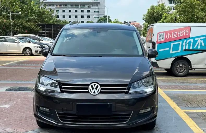 Volkswagen Sharan 2014 из Китая