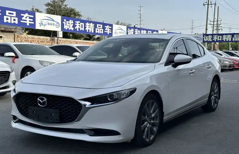 Mazda 3 Axela 2022 из Китая