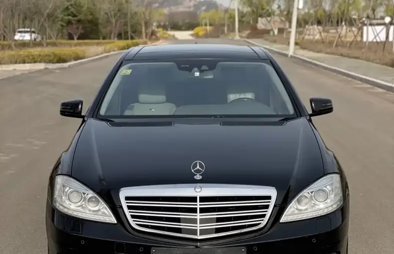 Mercedes-Benz S-Class 2012 из Китая