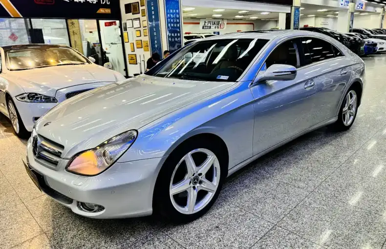 Mercedes-Benz CLS 2009 из Китая