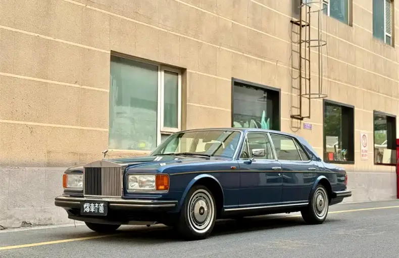 Rolls-Royce Royce 1994 из Китая