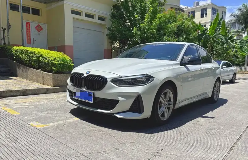 BMW 1 Series 2021 из Китая