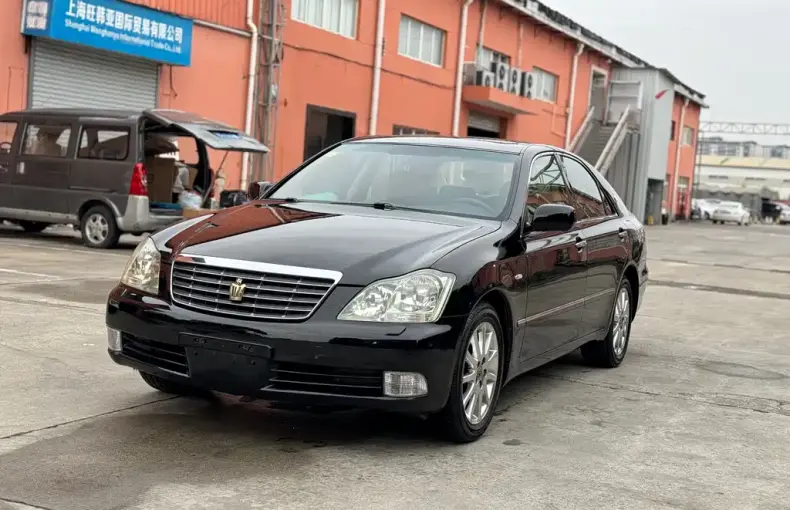 Toyota Crown 2007 из Китая
