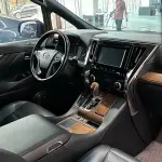 Toyota Alphard 2020 из Китая