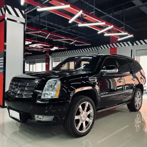 Cadillac Escalade 2008 из Китая