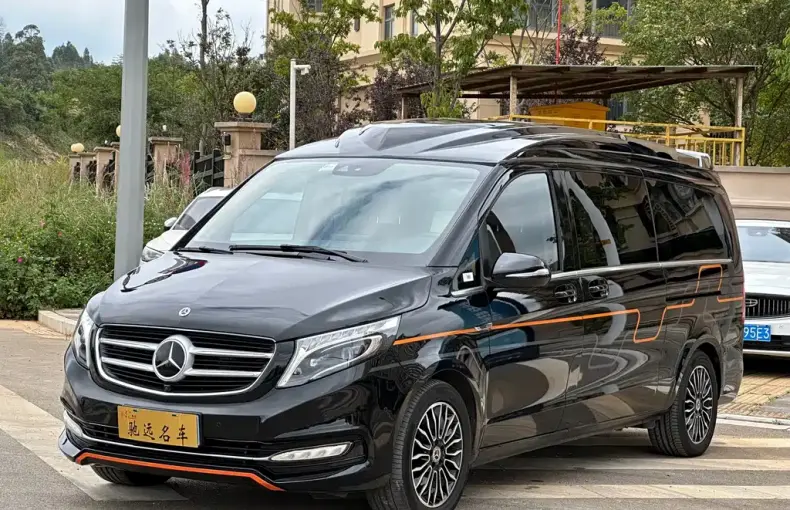 Mercedes-Benz V-Class 2021 из Китая