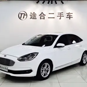 Ford Escort 2020 122 л.с. 122 л.с. из Китая