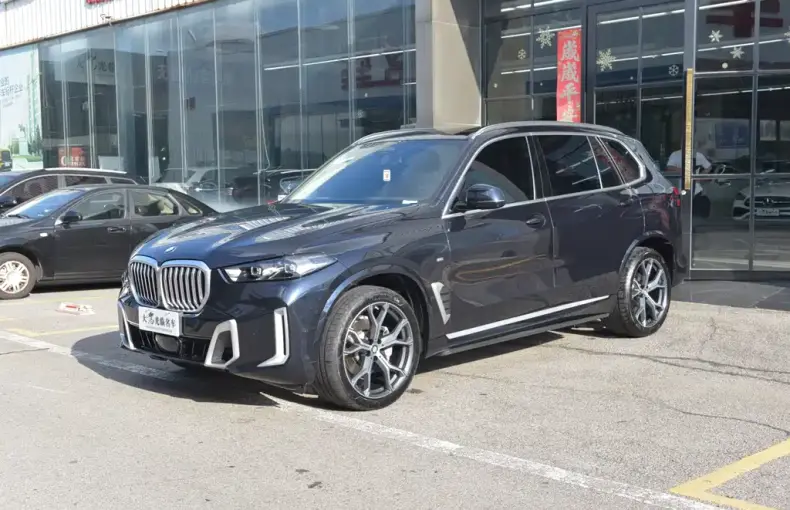 BMW X5 2024 из Китая