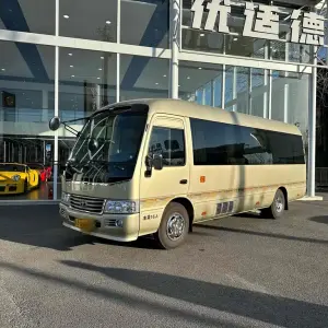 Toyota Coaster 2018 232 л.с. из Китая