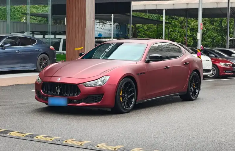 Maserati Ghibli 2014 из Китая