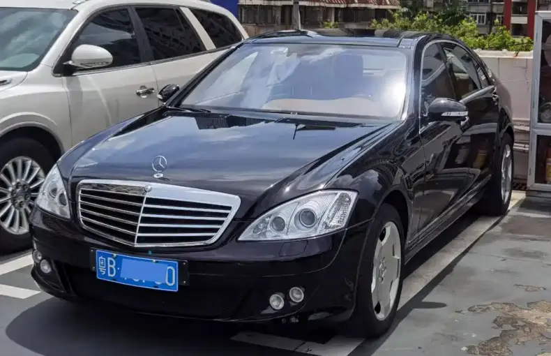 Mercedes-Benz S-Class 2008 из Китая
