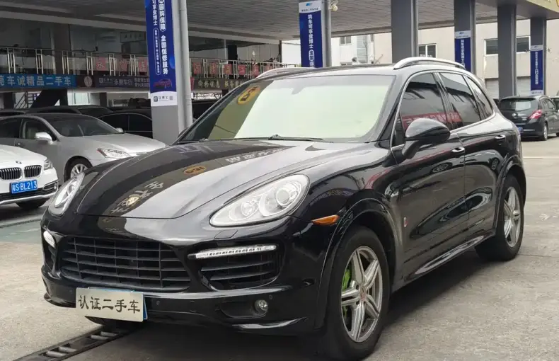Porsche Cayenne 2015 из Китая