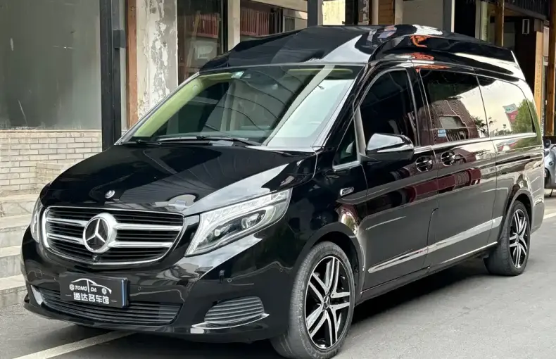 Mercedes-Benz V-Class 2018 из Китая