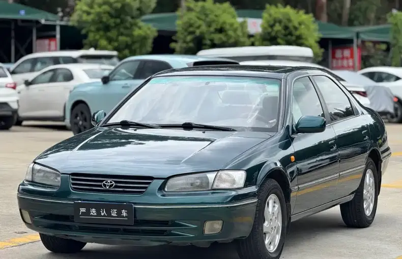 Toyota Camry 1998 из Китая
