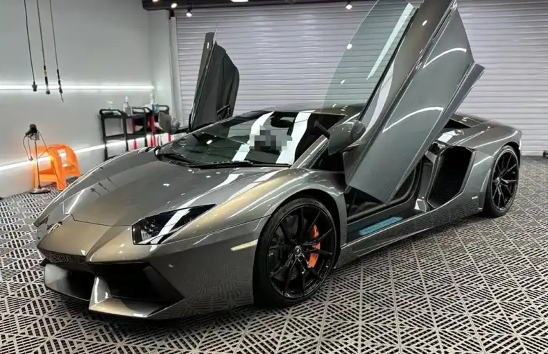 Lamborghini Aventador 2012 из Китая