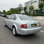 Volkswagen Passat Lingyu 2008 из Китая