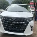 Toyota Alphard из Китая