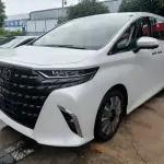 Toyota Alphard из Китая