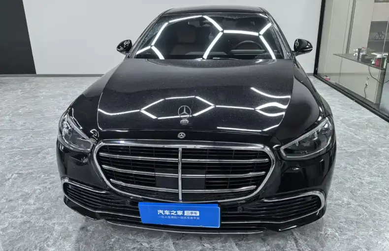 Mercedes-Benz S-Class 2022 из Китая