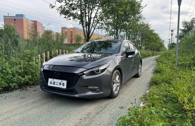 Mazda 3 Axela 2019 из Китая