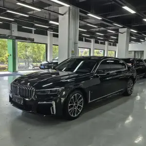 BMW 7 Series 2016 из Китая