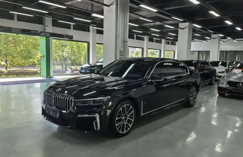 BMW 7 Series 2016 из Китая