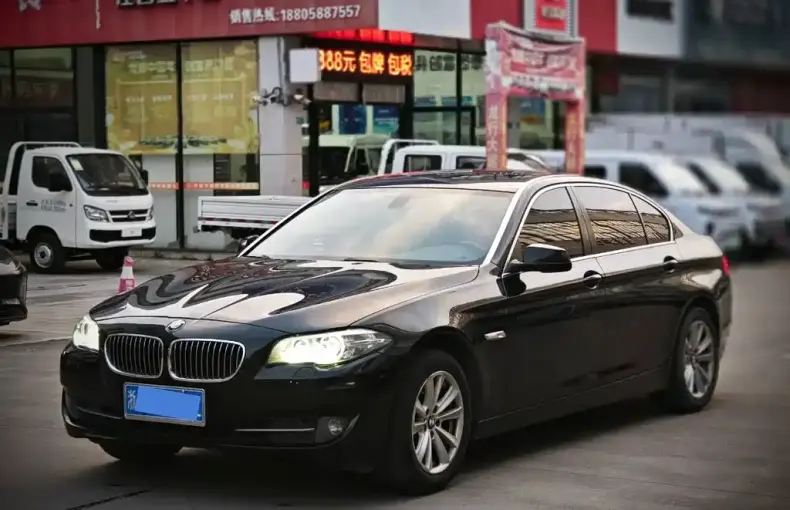 BMW 5 Series 2013 из Китая