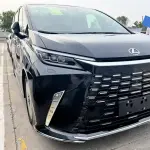 Lexus LM из Китая