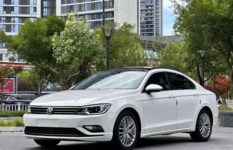 Volkswagen Lamando 2016 из Китая