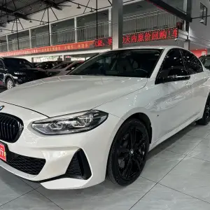 BMW 1 Series 2022 192 л.с. 192 л.с. 192 л.с. 192 л.с. из Китая