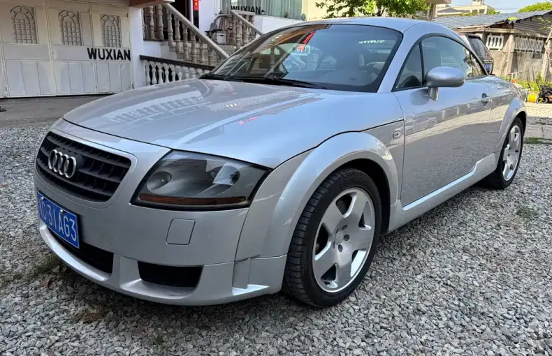 Audi TT 2005 из Китая