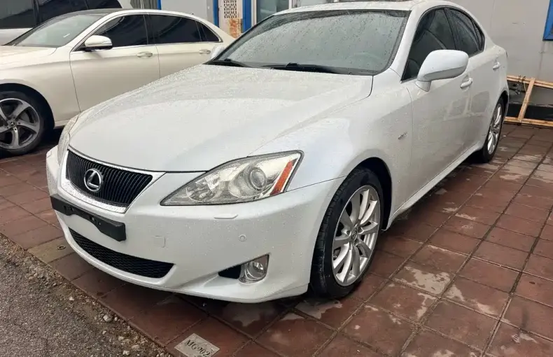 Lexus IS 2008 из Китая