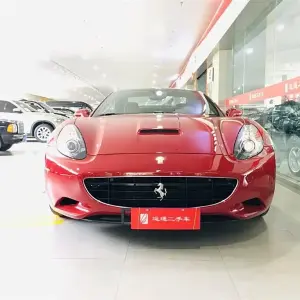 Ferrari California T 2011 из Китая