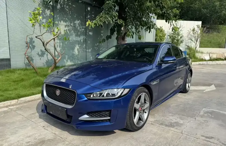 Jaguar XE 2016 из Китая