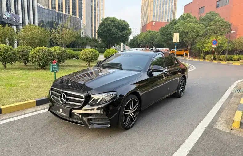 Mercedes-Benz E-Class 2018 из Китая