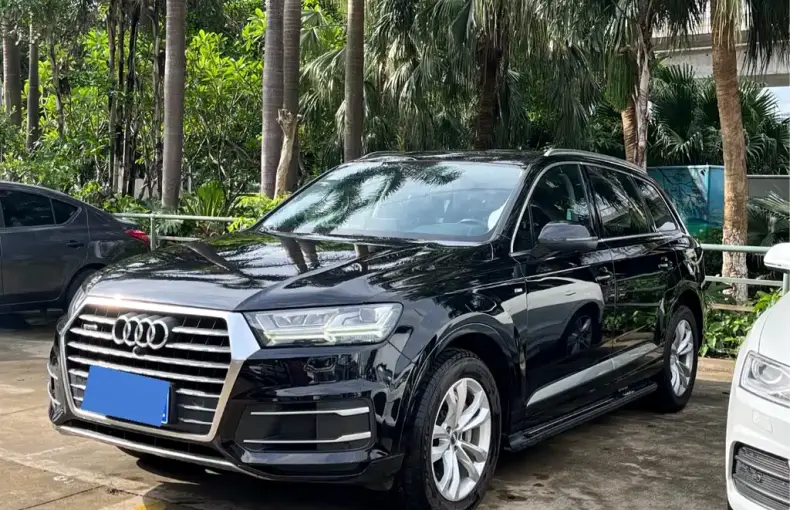 Audi Q7 2019 из Китая