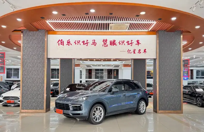 Porsche Cayenne 2018 из Китая