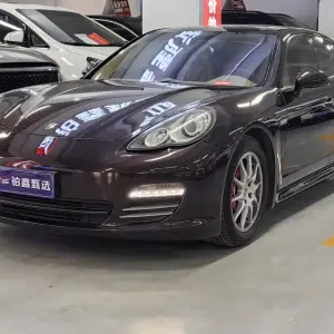 Porsche Panamera 2012 из Китая
