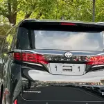 Toyota Alphard из Китая
