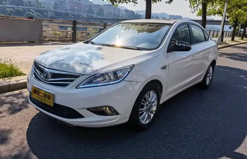 Changan Eado 2013 из Китая