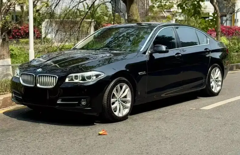 BMW 5 Series 2015 из Китая