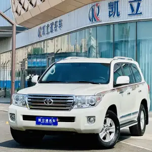 Toyota Land Cruiser 2015 из Китая