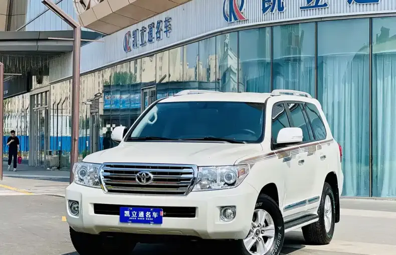 Toyota Land Cruiser 2015 из Китая